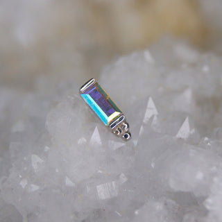 DIOR - MERCURY MIST TOPAZ - THREADLESS END mercury mist topaz vitrail reflective iridescent tribead accent baguette gem