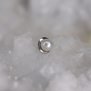junipurr lacey pearl bezel set threadless 14k gold jewellery junipurr stockist cardiff