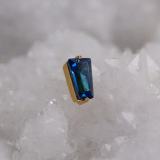 junipurr jewellery jewelry blue swarovski cz stone tapered baguette 14k gold threadless push fit attachment body piercing jewelry