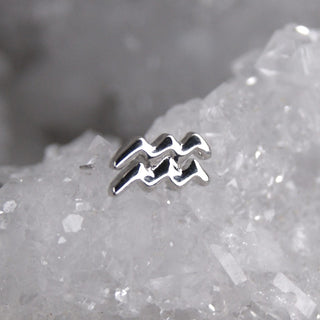 JUNIPURR JEWELLERY JEWELRY ZODIAC 14K WHITE YELLOW GOLD PIERCING EARRING STUD THREADLESS COSMIC CRYSTAL STARSIGN ASTROLOGY YELLOW WHITE GOLD 14K AQUARIUS