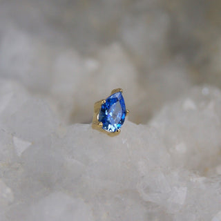 Anatometal Pear Gem with Blue CZ - 18k Gold Threadless End