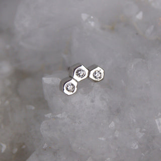 JUNIPURR JEWELLERY CURVED HONEYCOMB BUZZIN THREADLESS PUSH FIT ATTACHMENT FOR EAR PIERCINGS
