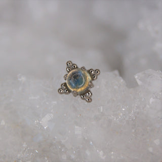 Anatometal Zia Labradorite 18k Gold Threadless Piercing End push fit genuine natural stone cabochon tribead