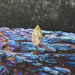 18ct Gold Prong Set Marquise Cubic Zirconia