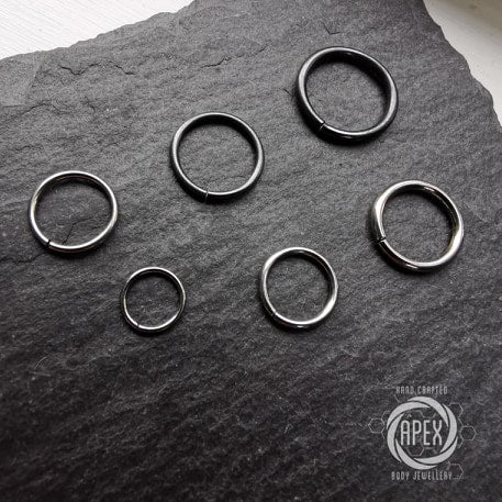 Apex Black Niobium Seam Ring - Main Image