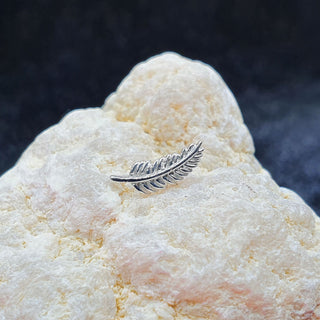 JUNIPURR JEWELRY WHITE GOLD FEATHER QUILL