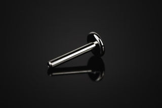 Junipurr threadless labret post