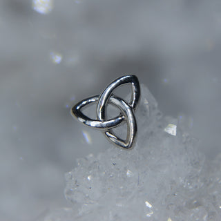 bvla celtic knot white gold