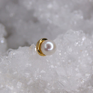 junipurr lacey pearl bezel set threadless 14k gold jewellery junipurr stockist cardif
