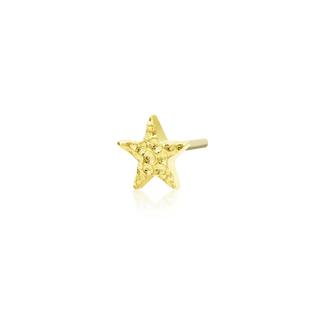 junipurr jewellery hammered textured star attachment in threadless push fit for piercing lovers. star earrings with sparkle glitter effect. 14k yellow gold